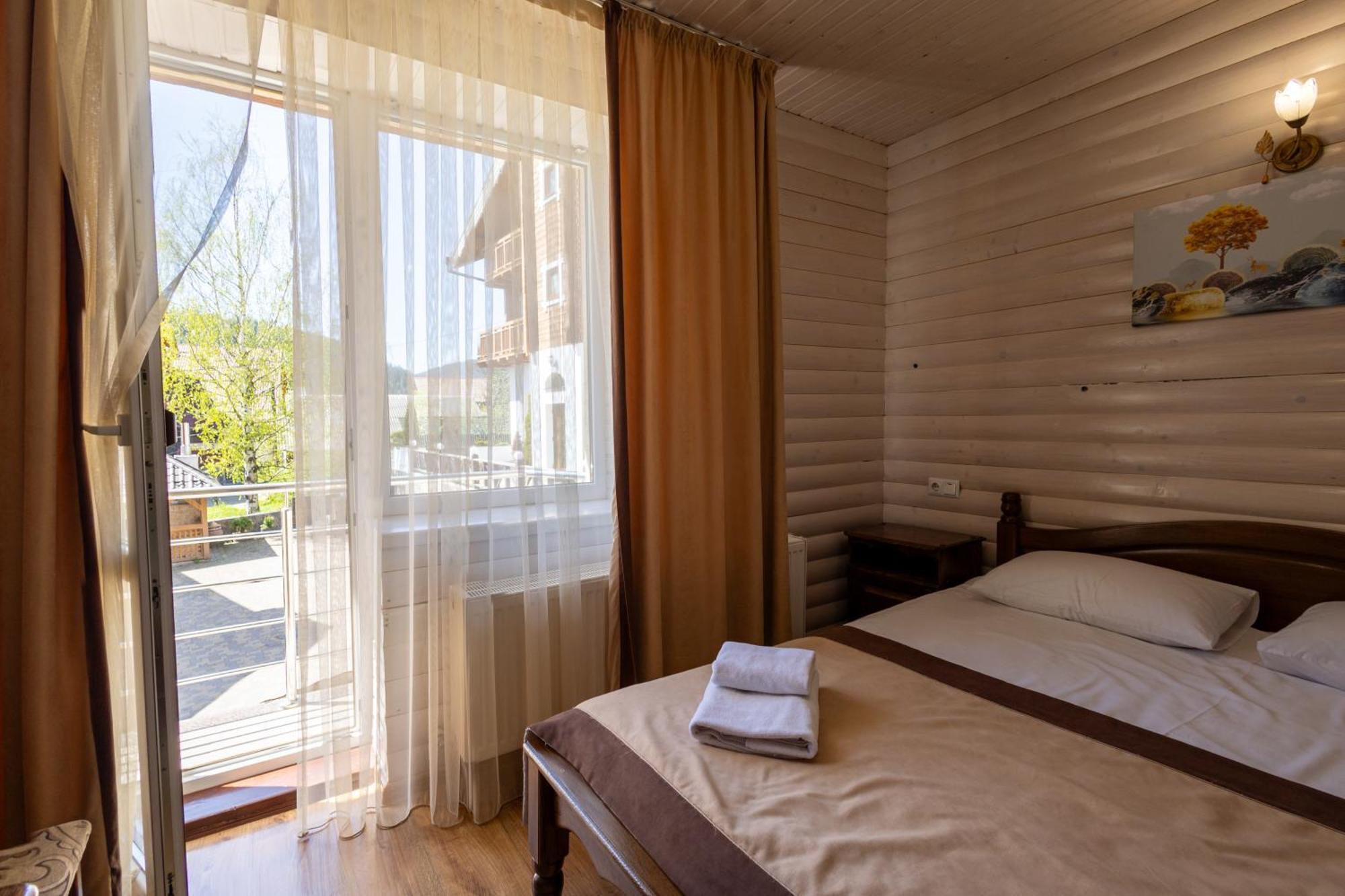 Villa Anet Palyanytsya Extérieur photo