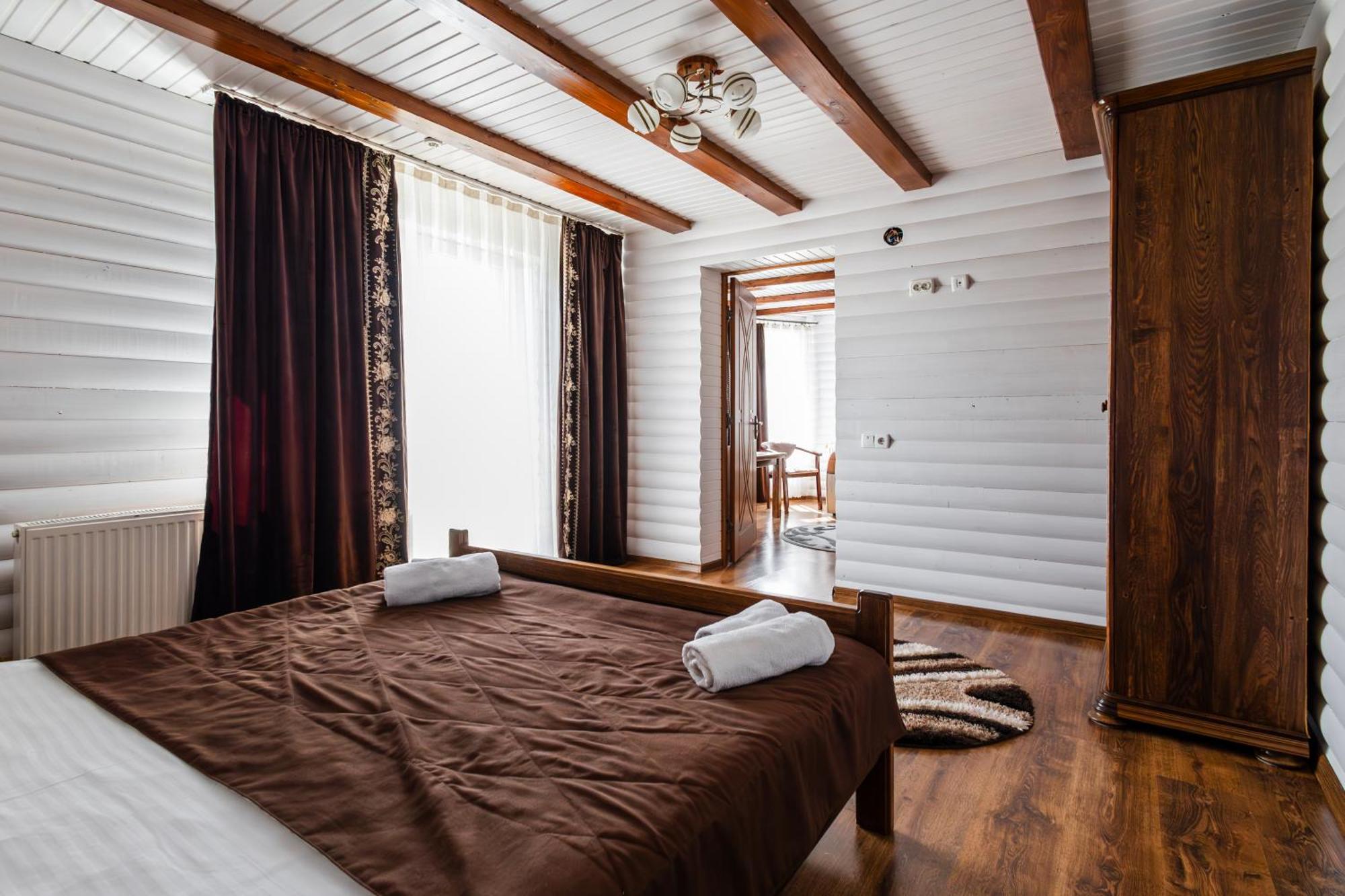 Villa Anet Palyanytsya Extérieur photo